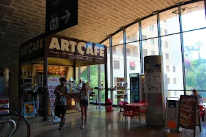 Art Café image