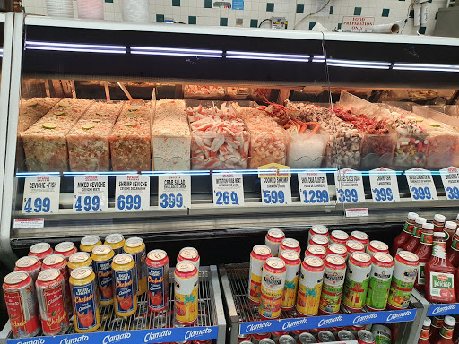 Grocery Store «Superior Grocers», reviews and photos, 7300 Atlantic Ave, Bell, CA 90201, USA