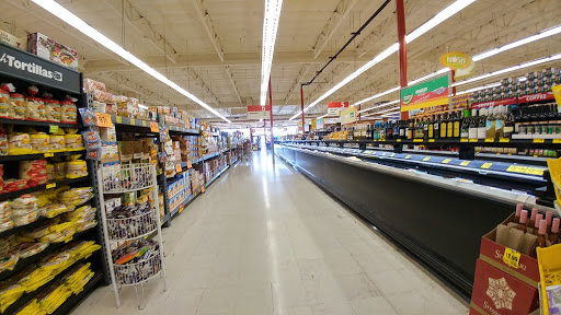 Grocery Store «Grocery Outlet Bargain Market», reviews and photos, 845 Harbor Blvd, West Sacramento, CA 95691, USA