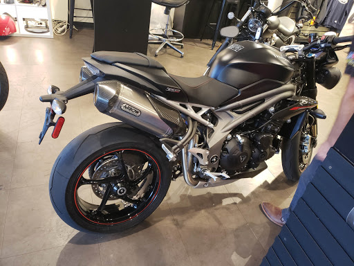 Triumph Motorcycle Dealer «Tampa Triumph», reviews and photos, 7000 N Dale Mabry Hwy, Tampa, FL 33614, USA