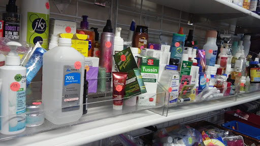 Thrift Store «Nifty Thrifty Thrift Shop», reviews and photos, 3722 Carolina Beach Rd e, Wilmington, NC 28412, USA