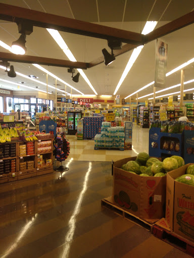 Grocery Store «Food Lion», reviews and photos, 511 E Baltimore St, Taneytown, MD 21787, USA