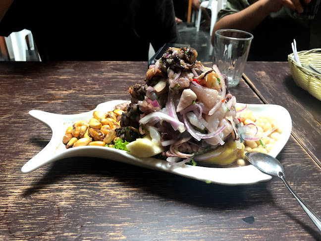 Teléfono de Cevicheria Dos Amores