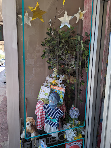 Toy Store «Tiddlywinks Toys and Games», reviews and photos, 129 N Glassell St, Orange, CA 92866, USA