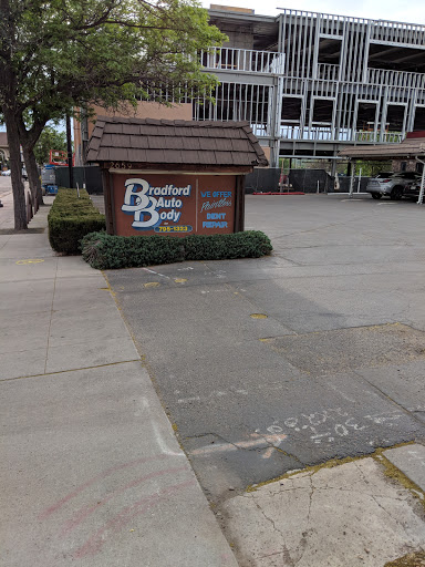 Auto Body Shop «Bradford Auto Body Inc», reviews and photos, 2659 W Main St, Littleton, CO 80120, USA