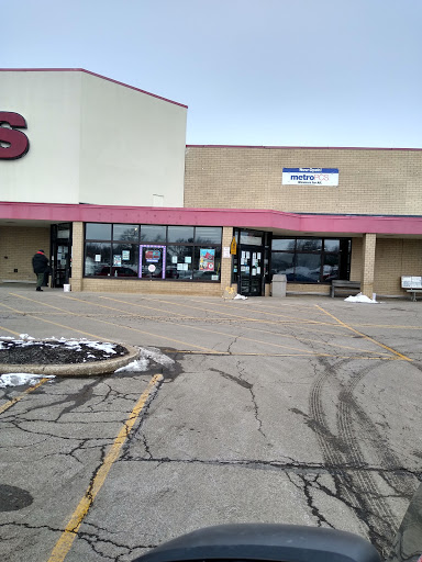 Grocery Store «Apples», reviews and photos, 400 Sheffield Center, Lorain, OH 44055, USA