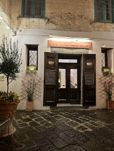 Taverna Buonvicino Largo Santa Maria Maggiore, 1, 84011 Amalfi SA, Italia