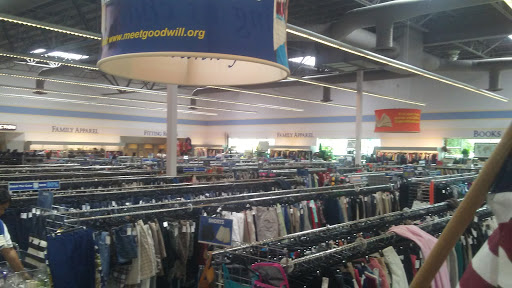 Thrift Store «Goodwill», reviews and photos, 12250 NE Halsey St, Portland, OR 97230, USA
