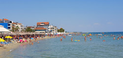 Nepheli beach'in fotoğrafı geniş bir kıyı şeridi ile birlikte