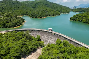 Kowloon Reservoir Dam image