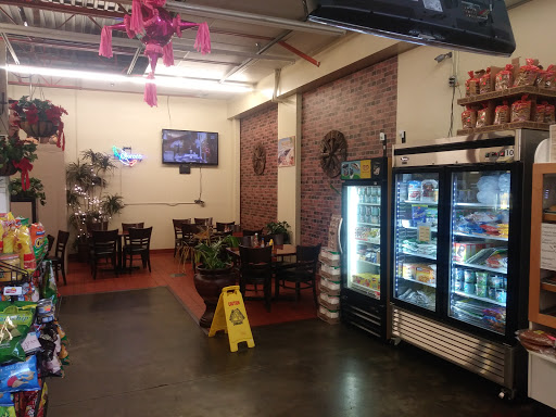 Grocery Store «MI CHATITA MARKET AND TAQUERIA», reviews and photos, 1471 Southwest Blvd, Rohnert Park, CA 94928, USA