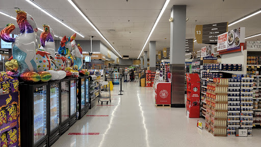 Grocery Store «Giant», reviews and photos, 1454 Chain Bridge Rd, McLean, VA 22101, USA