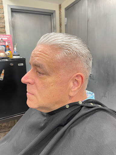 Barber Shop «Basement Barber Shop», reviews and photos, 400 Victory Blvd, Staten Island, NY 10301, USA