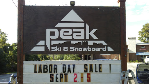 Snowboard Shop «Peak Ski & Snowboard Center», reviews and photos, 640 Center Rd, Pittsburgh, PA 15239, USA