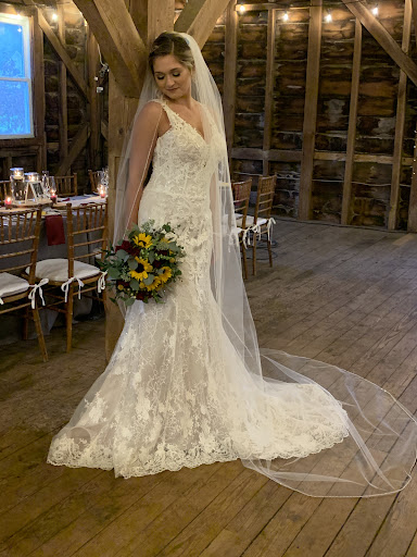 Bridal Shop «Lady Gray Dress Shop», reviews and photos, 274 Main St, Beacon, NY 12508, USA