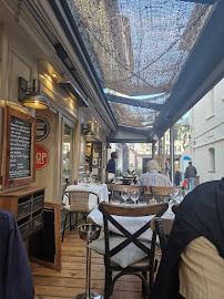 Atmosphère du Restaurant La Crevette à Sainte-Maxime - n°10