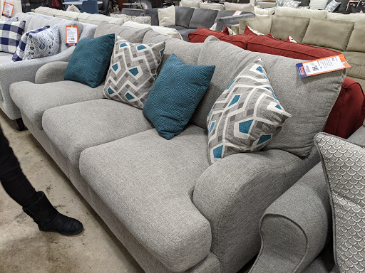 Furniture Store «Weekends Only Furniture & Mattress», reviews and photos, 411 Mid Rivers Mall Dr, St Peters, MO 63376, USA