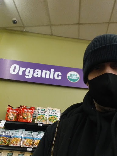 Grocery Store «Family Fare Supermarket», reviews and photos, 724 N University Dr, Fargo, ND 58102, USA