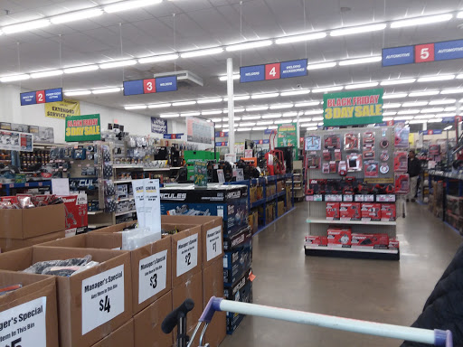 Hardware Store «Harbor Freight Tools», reviews and photos, 712 W Poplar Ave, Collierville, TN 38017, USA