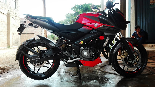 Autoservicio Dake Lavadero