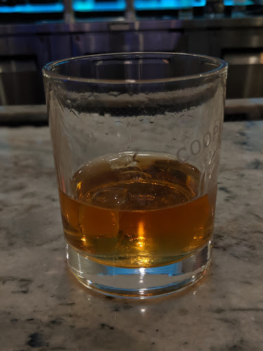 Wine Store «Yiannis Wine Shop», reviews and photos, 401 N Great Neck Rd #123, Virginia Beach, VA 23454, USA