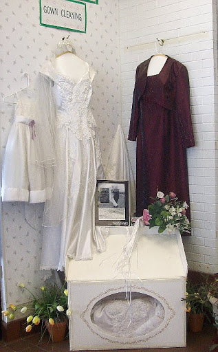 Dry Cleaner «Don’s Claytons DCI Fine DryCleaning», reviews and photos, 518 N Barker Ave, Evansville, IN 47712, USA