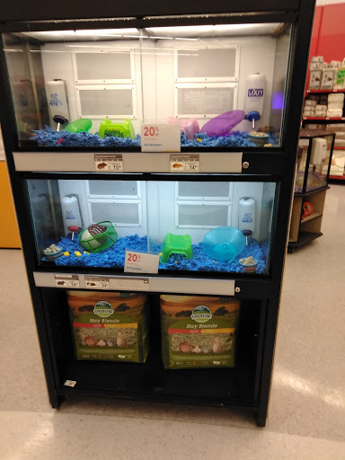Pet Supply Store «Petco Animal Supplies», reviews and photos, 1220 Commons Cir, Plover, WI 54467, USA