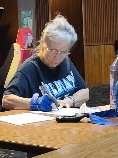 Bowling Alley «Executive Strike & Spare Family Fun Center», reviews and photos, 911 Phillips Ln, Louisville, KY 40209, USA