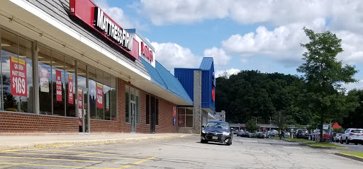 Shopping Mall «Sussex County Mall», reviews and photos, 15 Hampton House Rd, Newton, NJ 07860, USA