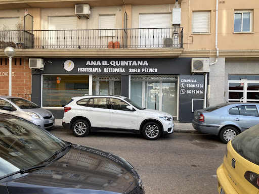 Clínica de Fisioterapia Ana B. Quintana en Villanueva de la Serena, Badajoz