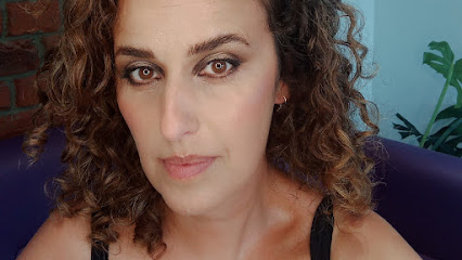 Daniela Martinez Makeup