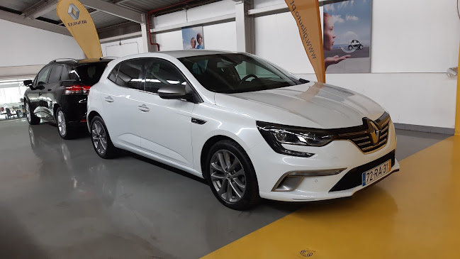 Comentários e avaliações sobre o Gilauto Renault Lisboa