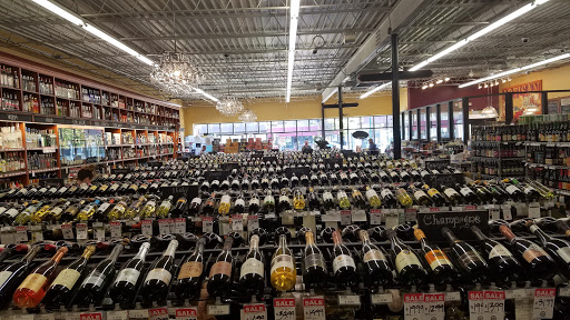 Liquor Store «Lake Wine & Spirits», reviews and photos, 404 W Lake St, Minneapolis, MN 55408, USA