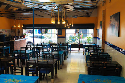 Restaurante Altamar - 57, Cl. 15 Sur #24, Bogotá, Colombia