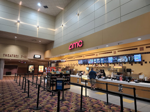 Shopping Mall «Golf Mill Shopping Center», reviews and photos, 239 Golf mill Center, Niles, IL 60714, USA