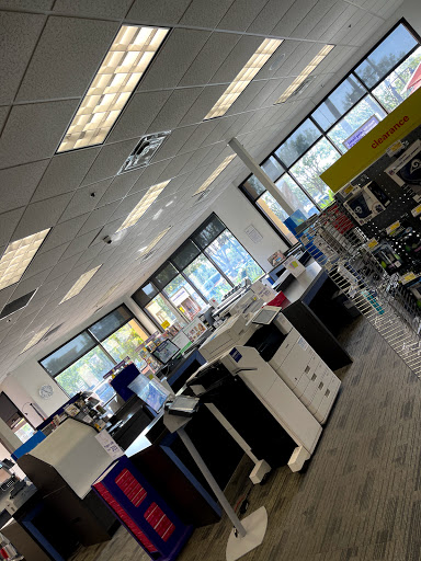 Print Shop «FedEx Office Print & Ship Center», reviews and photos, 3992 Barranca Pkwy a, Irvine, CA 92606, USA