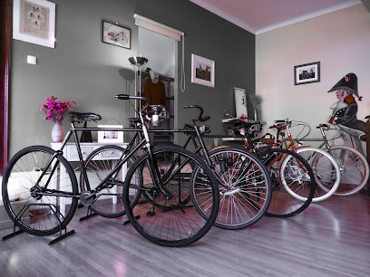 Glam Cycles