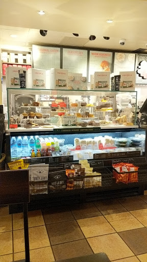 Coffee Shop «Starbucks», reviews and photos, 41 E Main St, Moorestown, NJ 08057, USA