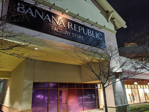 Clothing Store «Banana Republic», reviews and photos, 1001 N Arney Rd, Woodburn, OR 97071, USA