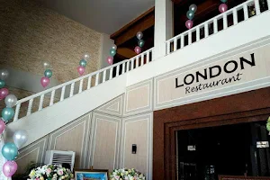 London Restaurant image