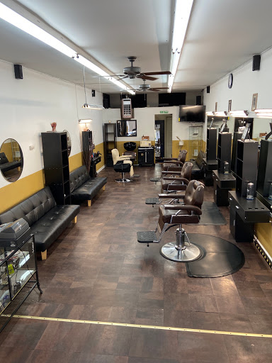 Barber Shop «J & R Barber Shop», reviews and photos, 746 Paterson Ave, East Rutherford, NJ 07073, USA