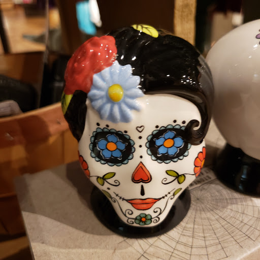 American Restaurant «Cracker Barrel Old Country Store», reviews and photos, 2115 S Church St, Murfreesboro, TN 37130, USA