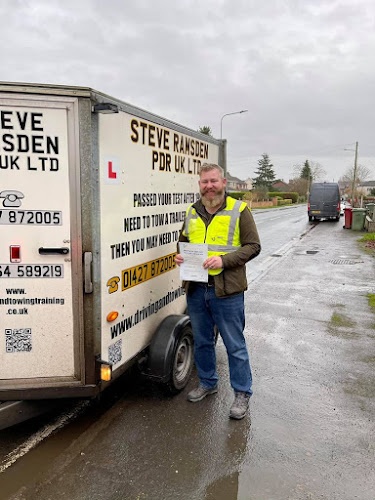 Steve Ramsden Driving and Towing Training - Driving school