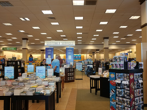 Book Store «Barnes & Noble», reviews and photos, 4801 Concord Pike, Wilmington, DE 19803, USA
