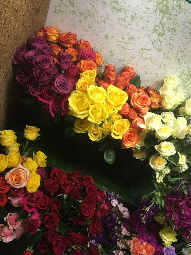 Florist «4 Seasons Florists, Inc», reviews and photos, 117 W Grand Ave, Eau Claire, WI 54703, USA