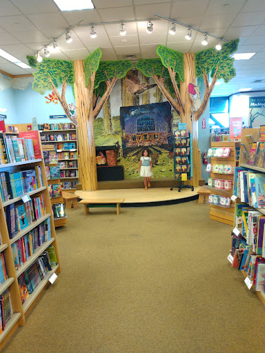 Book Store «Barnes & Noble», reviews and photos, 11 W Hillsdale Blvd, San Mateo, CA 94403, USA