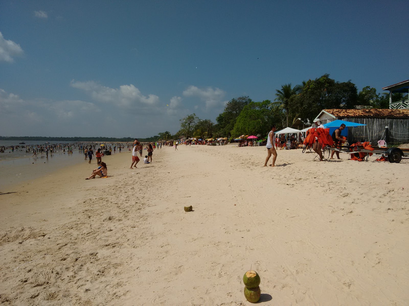 Valokuva Praia do Caripiista. ja asutus