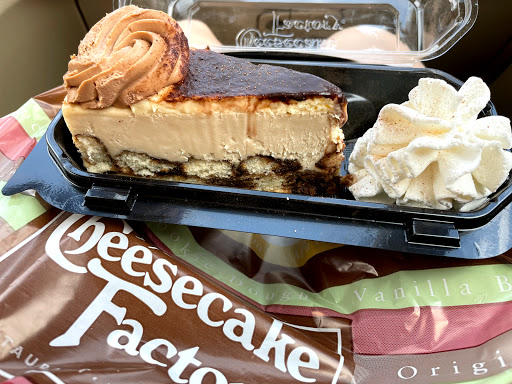 Restaurant «The Cheesecake Factory», reviews and photos, 2075 North Point Cir, Alpharetta, GA 30022, USA