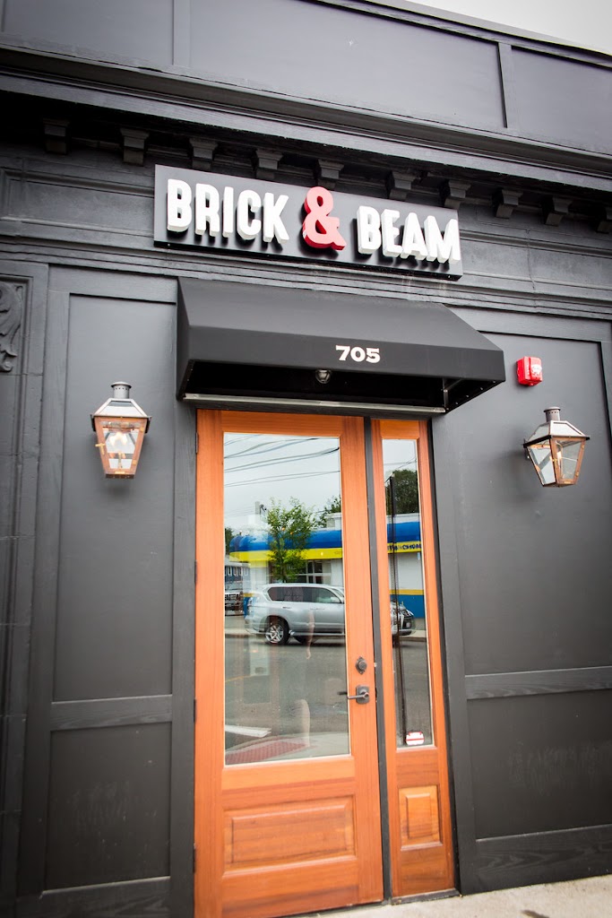 Brick & Beam 02169