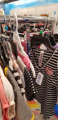 Clothing Store «Ross Dress for Less», reviews and photos, 30 Malphrus Rd, Bluffton, SC 29910, USA